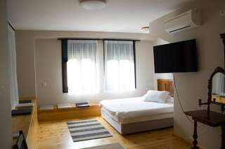 Отель Hotel Residence Hebros Пловдив Двухместный номер Делюкс с 1 кроватью в дополнительном здании-6